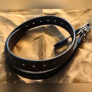 George men's black/ brown reversible jeans belt size 40 new with tags.